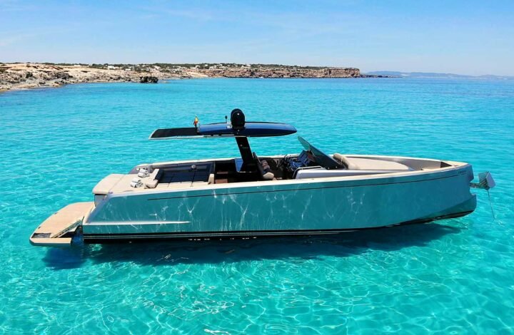 Alquiler Pardo 43 II of a Kind en Ibiza y Formentera