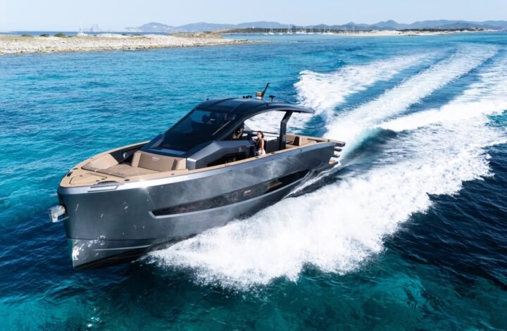 Alquiler Tesoro T50 en Ibiza y Formentera